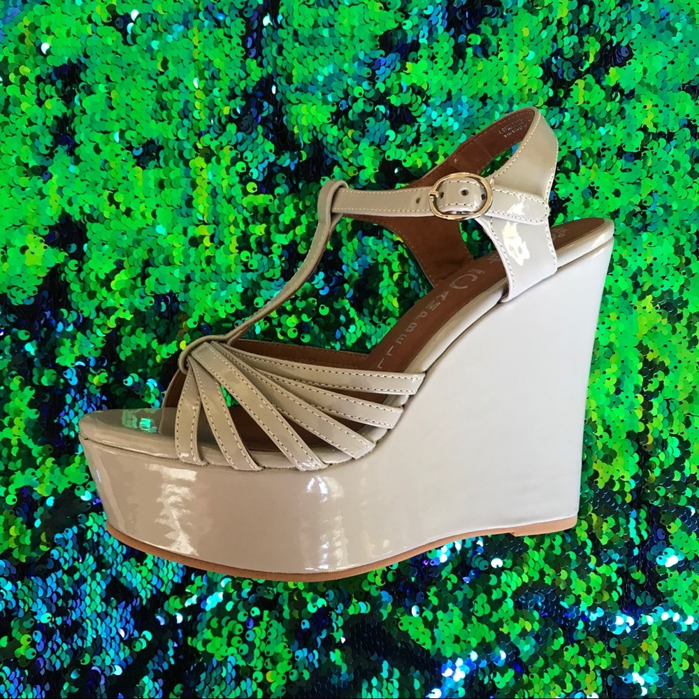 Jeffrey Campbell Grey Patent Leather Wedges 7.5